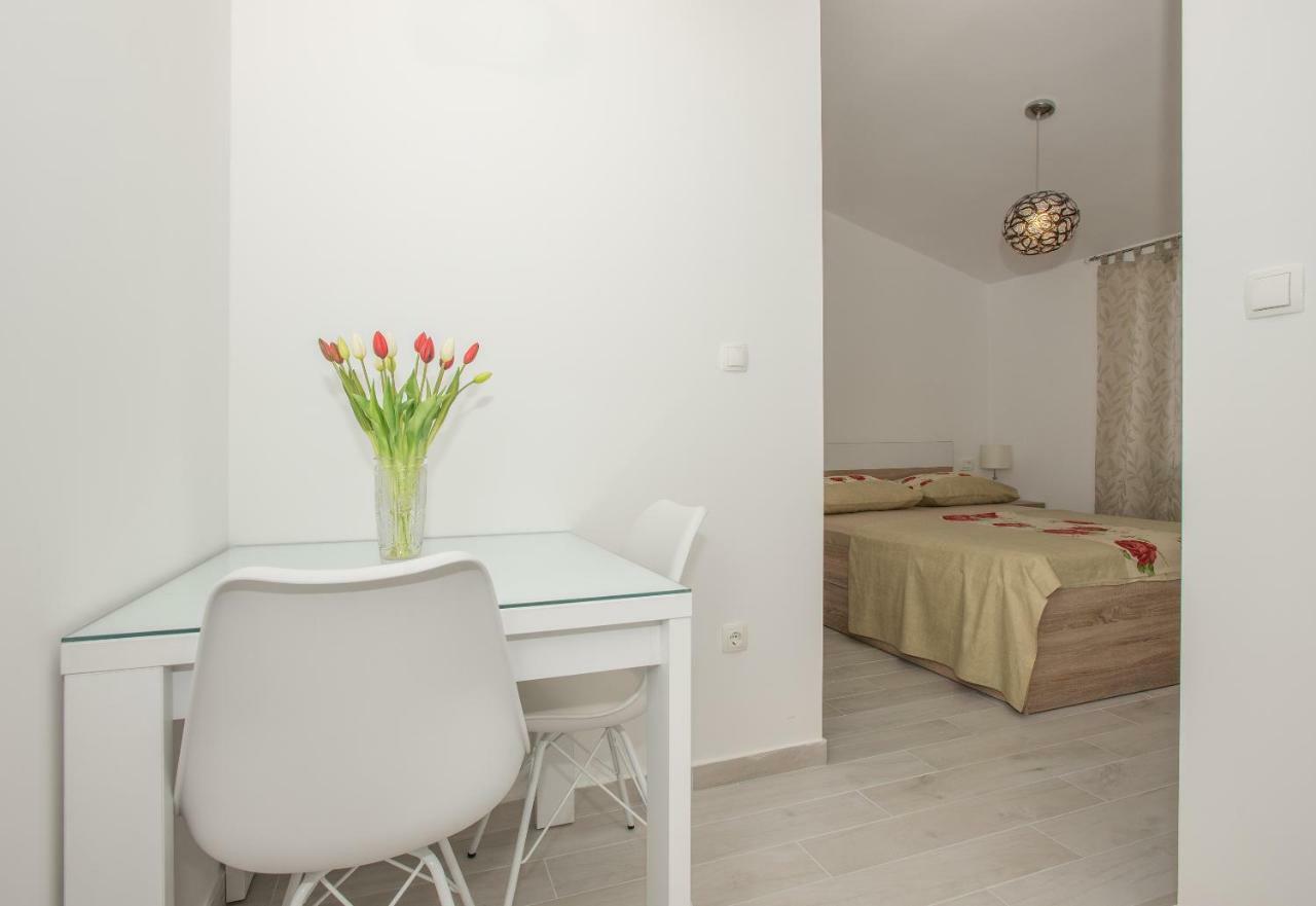 Vila Branka Makarska Exterior foto